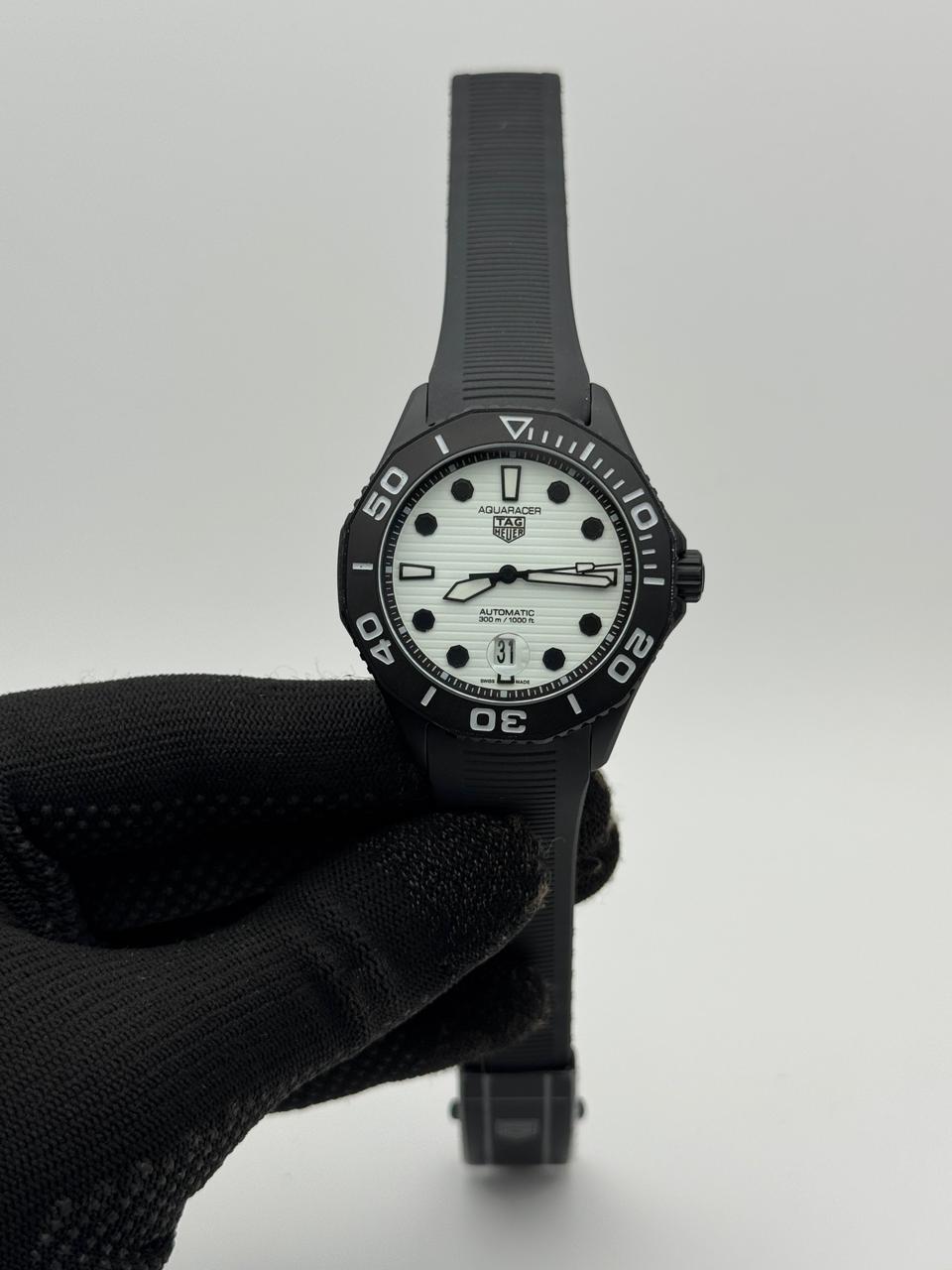 TAG HEUER Aquaracer Professional 300 Date Luxury Automatic Diver Watch for Men – Black Sport Edition